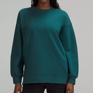 Perfectly Oversized Crew- Lululemon. Teal. Size 6